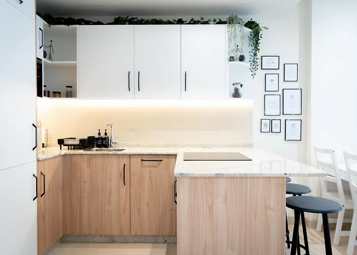 Antika 1b Marbella